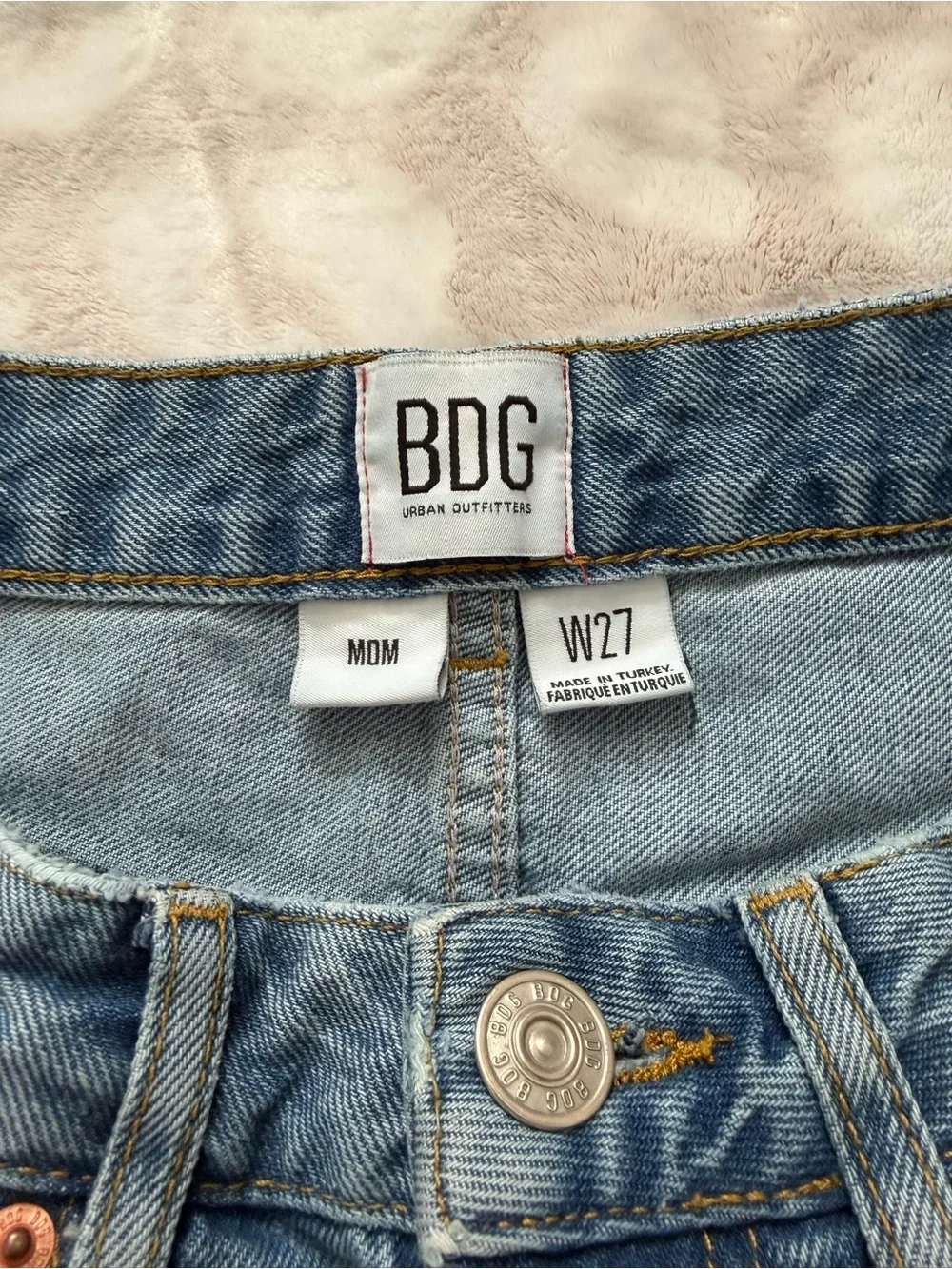 BDG Light Blue Mom Jeans with Faded Wash - Picture 2 of 4